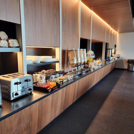 Grand Times Hotel Laval - Centropolis מראה חיצוני תמונה