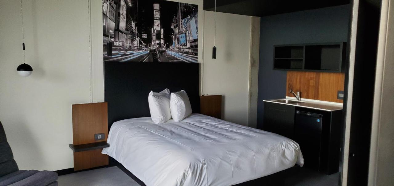 Grand Times Hotel Laval - Centropolis מראה חיצוני תמונה