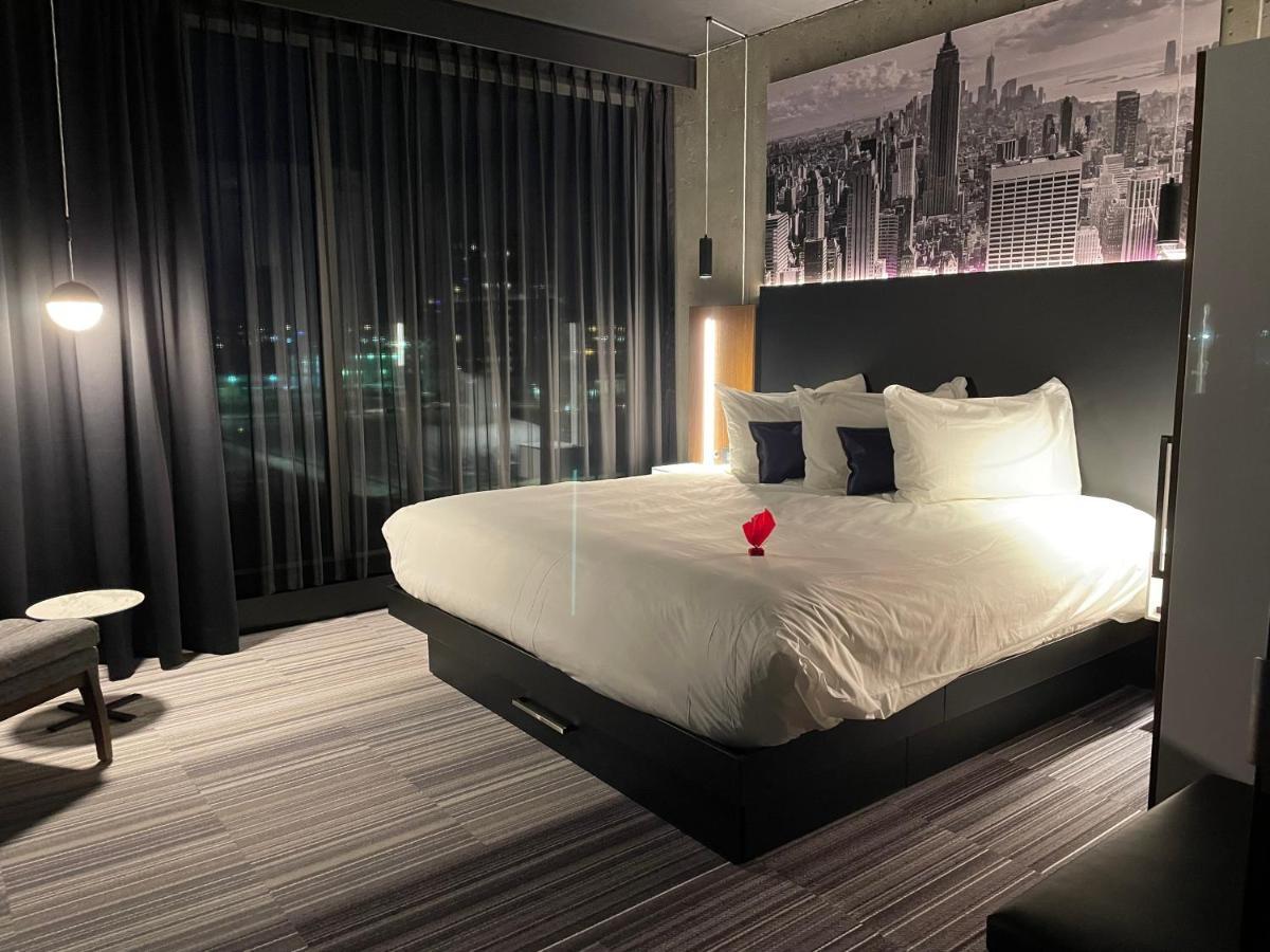 Grand Times Hotel Laval - Centropolis מראה חיצוני תמונה
